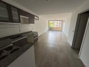 impecable monoambiente super amplio divisible 51m2...