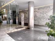 Impecable Oficina con Cochera Fija. Edificio con...