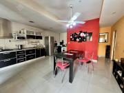 IMPECABLE PH sobre la Avda Apto Crédito Posible permuta...