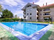 IMPECABLE PISO A UN PASO DE LA PLAYA