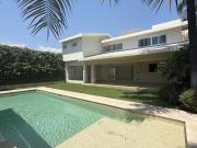 Impecable residencia Moderna