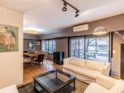 Impecable semipiso de 4 ambientes con dependencia y...