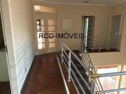 Impecável casa em condomínio de alto padrão em Osasco...
