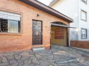 Impecável e Ensolarada Casa!