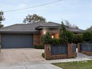 Impeccable family entertainer in the Mt Waverley SC zone
