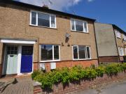 IMPECCABLE TWO BEDROOM MAISONETTE