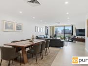 IMPECCABLY RENOVATED WEST PERTH APARTMENT OVERLOOKING...