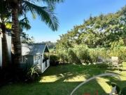 Imperdível oportunidade: Casa de alto padrão com 4...