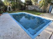 Imperdible casa en lote propio – Refaccionada, con...