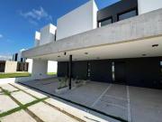 IMPERDIBLE DUPLEX EN BARRIO PRIVADO DISTRITO SUR