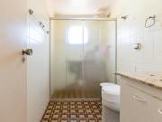 Confortável apartamento tipo para venda em Chácara Santo...