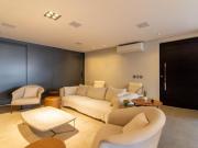 Versátil casa de vila para venda em Vila Rosália com 4...