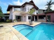 Imperdível Casa em Condomínio de Alto Padrão em Cotia SP...