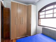 Agradável casa tipo para venda em Vila Canero com 4...