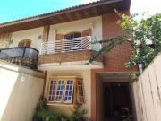 Imperdível oportunidade: Casa de luxo com 4 suítes no...