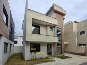 Imperdível oportunidade: Casa em condomínio de alto...