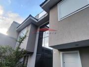 Imperdível Sobrado à Venda em Curitiba PR, Bairro...