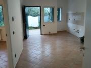 Imperia str. x Montegrazie bilocale con giardino