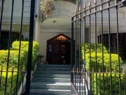 Imponente Casa de 3 pisos en Villa Devoto