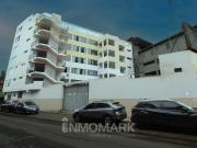 Imponente edificio en esquina cerca de megaplaza en los...