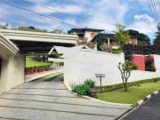 Imponente residência de alto padrão no Condomínio...