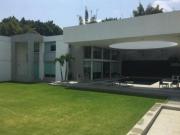 IMPONENTE RESIDENCIA EN EXCLUSIVO FRACCIONAMIENTO