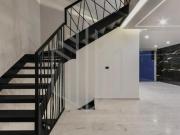 IMPONENTE RESIDENCIA EN VENTA CON DISEÑO Y ACABADOS SE...