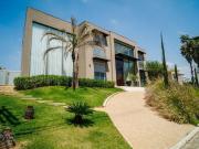 IMPONENTE RESIDÊNCIA NO TAMBORÉ 3