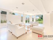 Importante casa 3 plantas en Barrio Parque