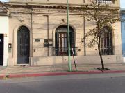 Importante casa céntrica