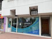 importante Casa en venta con oficina en PB