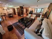 Importante chalet 7 ambientes con gran fondo, a 5...