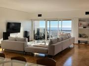 Importante Departamento. Piso super alto. Vista panoramica