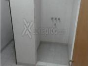 Importante deposito con oficinas