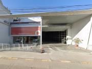 Importante propiedad comercial en alquiler ubicada en...