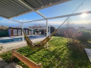 Importante propiedad en el barrio Manzanar Kossman,...