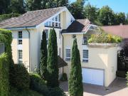 Imposante 6.5 Zimmer Villa mit Pool, Weitsicht und...