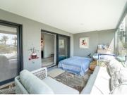 Impresionante apartamento en planta baja con gran jardín...