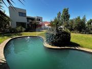 Impresionante Casa en Chicureo: Espacio y Confort