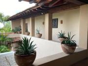 IMPRESIONANTE CASA ESTILO HACIENDA EN LOS LIMONEROS,...