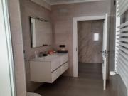 ? Impresionante Chalet con Piscina y Grandes Calidades...