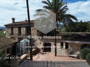 Impresionante molino de agua del siglo XVIII...