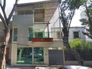 Impresionante Propiedad De Uso De Suelo Mixto En Venta,...