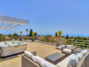 Impresionante villa contemporánea con vistas panorámicas...