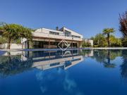 Impresionante villa independiente de lujo en alquiler en... Impresionante villa independiente de lujo en alquiler en...