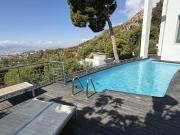 IMPRESIONANTE VILLA MODERNA DE LUJO