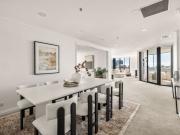 IMPRESSIVE AMALGAMATED 'EASTGATE GARDENS' APARTMENTS