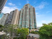 Impressive Harbour views from refurbished...