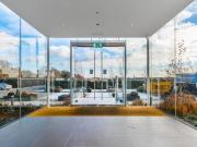 Impressive studio apartment in Stratford!