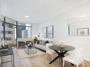 IMPRESSIVE TOP FLOOR APARTMENT IN HEART OF CBD